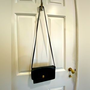 Coach vintage black leather shoulder purse